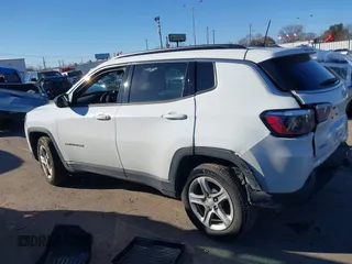 2023 Jeep Compass Latitude with VIN 3C4NJDBN9PT506040, listed as a IAAI auction lot 41483552 with 24,009 mi miles and . Bid and sale history available at DreamBid. Image 3.
