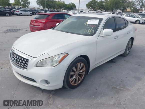 2012 Infiniti M with VIN JN1BY1AP0CM334130, listed as a IAAI auction lot 42096106 with 137,460 mi miles and . Bid and sale history available at DreamBid. Image 2.