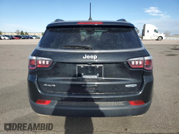 2022 Jeep Compass Altitude with VIN 3C4NJDBB8NT113195, listed as a Copart auction lot 48806985 with 23,038 mi miles and Salvage Title. Bid and sale history available at carsss.com. Image 6.