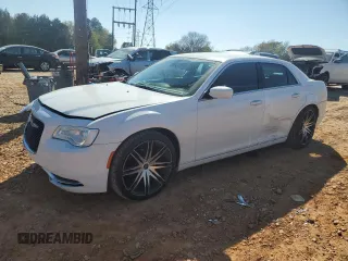 2016 Chrysler 300 Limited with VIN 2C3CCAAG8GH190551, listed as a Copart auction lot 50892365 with 180,264 mi miles and Salvage Title. Bid and sale history available at carsss.com. Image 1.