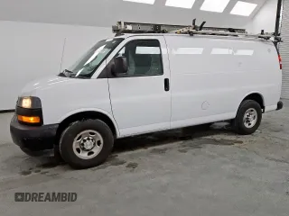 2020 Chevrolet Express Cargo with VIN 1GCWGAFG5L1277807, listed as a Copart auction lot 62069415 with 186,206 mi miles and Clean title. Bid and sale history available at DreamBid. Image 1.