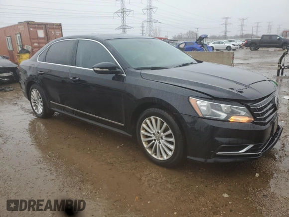 2017 Volkswagen Passat SE z VIN 1VWBT7A35HC005459, wystawiony jako Copart lot #43448015 z przebiegiem 141 540 mil mil oraz Szkoda całkowita • Salvage title. Historia ofert i sprzedaży dostępna na DreamBid. Obrazek 4.