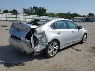 2015 Nissan Altima SL with VIN 1N4BL3AP8FC466320, listed as a Copart auction lot 61058295 with 96,299 mi miles and Salvage title. Bid and sale history available at DreamBid. Image 3.