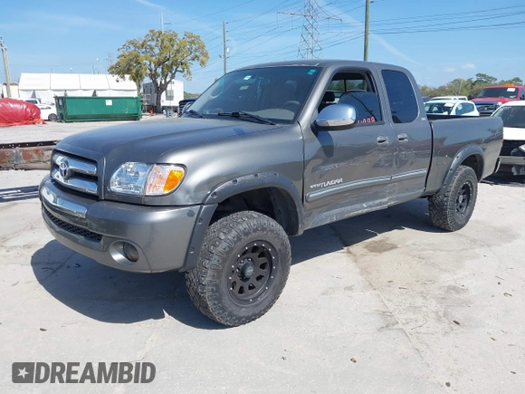 2003 Toyota Tundra SR5 with VIN 5TBBT44183S405902, listed as a IAAI auction lot 41704999 with 220,777 mi miles and . Bid and sale history available at DreamBid. Image 17.