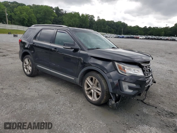 2017 Ford Explorer XLT with VIN 1FM5K8D81HGD00692, listed as a Copart auction lot 58117395 with 133,267 mi miles and Salvage title. Bid and sale history available at DreamBid. Image 4.