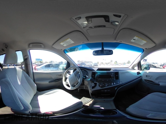 2014 Toyota Sienna LE AAS z VIN 5TDKK3DC9ES453868, wystawiony jako IAAI lot #41816259 z przebiegiem 169 468 mil mil oraz . Historia ofert i sprzedaży dostępna na DreamBid. Obrazek 18.