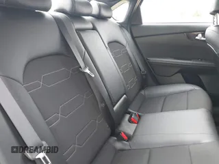 2023 Kia Forte GT-Line z VIN 3KPF54AD7PE683899, wystawiony jako IAAI lot #41902601 z przebiegiem 13 859 mil mil oraz . Historia ofert i sprzedaży dostępna na DreamBid. Obrazek 8.