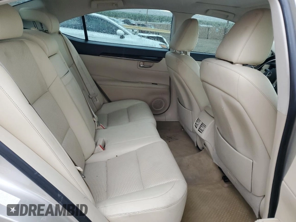 2014 Lexus ES 330 z VIN JTHBK1GG2E2149404, wystawiony jako Copart lot #55436505 z przebiegiem 154 550 mil mil oraz Szkoda całkowita • Salvage title. Historia ofert i sprzedaży dostępna na DreamBid. Obrazek 10.