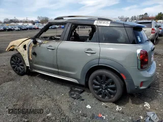 2017 MINI Countryman Cooper z VIN WMZYV5C33H3E01739, wystawiony jako Copart lot #52601615 z przebiegiem Nie podano mil oraz Nie do naprawy • Non repairable. Historia ofert i sprzedaży dostępna na DreamBid. Obrazek 2.