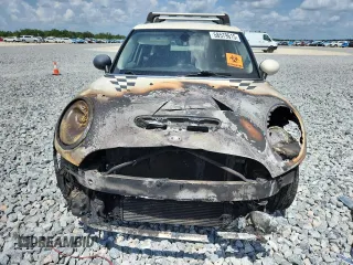 2015 MINI Hardtop 4 Door S z VIN WMWXU3C50F2B56953, wystawiony jako Copart lot #58579615 z przebiegiem Nie podano mil oraz Szkoda całkowita • Salvage title. Historia ofert i sprzedaży dostępna na DreamBid. Obrazek 5.