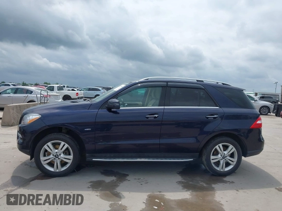 2012 Mercedes-Benz M 350 with VIN 4JGDA5HB9CA018508, listed as a IAAI auction lot 42149549 with 103,648 mi miles and . Bid and sale history available at DreamBid. Image 14.