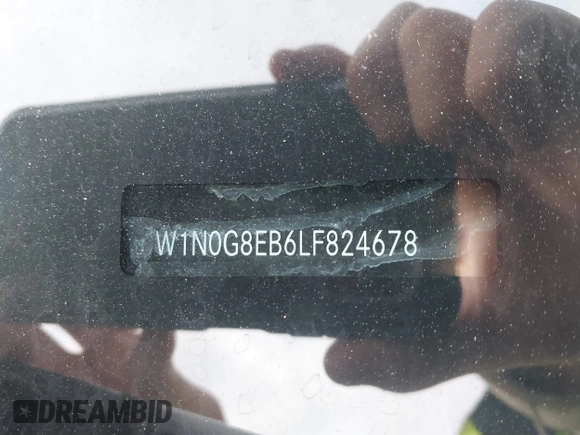 2020 Mercedes-Benz GLC 300 z VIN W1N0G8EB6LF824678, wystawiony jako IAAI lot #40951014 z przebiegiem 46 473 mil mil oraz . Historia ofert i sprzedaży dostępna na DreamBid. Obrazek 9.