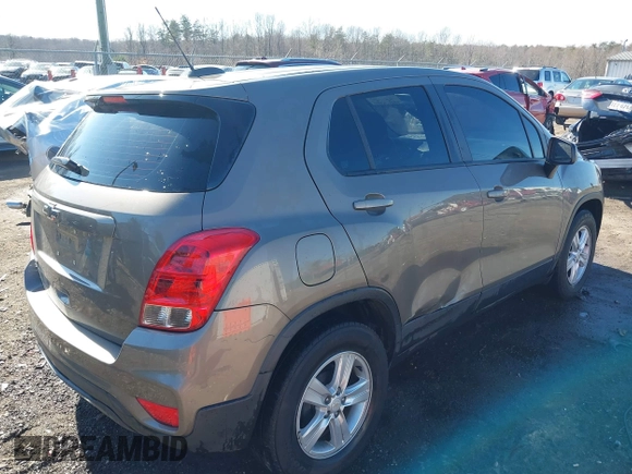 2021 Chevrolet Trax LS with VIN KL7CJKSB7MB306172, listed as a IAAI auction lot 41663054 with 108,241 mi miles. Bid and sale history available at carsss.com. Image 4.