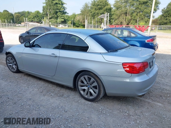 2013 BMW 3 Series 328i с VIN WBADW7C55DE734414, выставлен на аукционе IAAI как лот 42685123 с пробегом 72 180 миль миль и . История ставок и продаж доступна на DreamBid. Изображение 3.