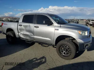 2011 Toyota Tundra 4WD Truck with VIN 5TFDY5F15BX200308, listed as a Copart auction lot 78183954 with 269,097 mi miles and Salvage Title. Bid and sale history available at carsss.com. Image 4.