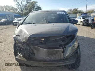 2017 Honda Odyssey EX-L with VIN 5FNRL5H62HB004925, listed as a Copart auction lot 79436614 with 145,331 mi miles and Salvage Title. Bid and sale history available at DreamBid. Image 5.