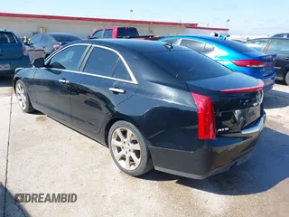2013 Cadillac ATS Luxury z VIN 1G6AB5RA2D0171297, wystawiony jako IAAI lot #42161773 z przebiegiem 193 833 mil mil oraz . Historia ofert i sprzedaży dostępna na DreamBid. Obrazek 3.