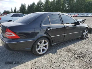 2006 Mercedes-Benz C 230 Sport z VIN WDBRF52H76F817671, wystawiony jako Copart lot #61482065 z przebiegiem 135 901 mil mil oraz Szkoda całkowita • Salvage title. Historia ofert i sprzedaży dostępna na DreamBid. Obrazek 3.