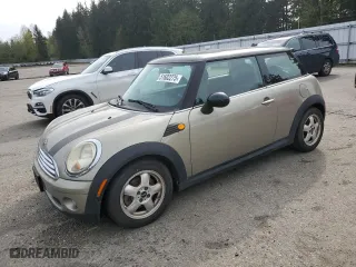 2009 MINI Cooper Hardtop with VIN WMWMF33579TW72865, listed as a Copart auction lot 51602275 with 111,410 mi miles and Clean Title. Bid and sale history available at carsss.com. Image 1.