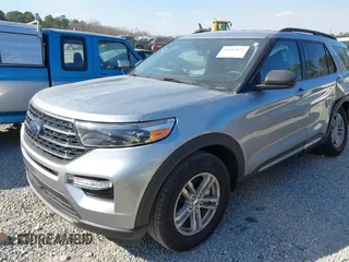 2024 Ford Explorer XLT with VIN 1FMSK7DH5RGA42479, listed as a IAAI auction lot 41667832 with 6,042 mi miles and . Bid and sale history available at DreamBid. Image 17.