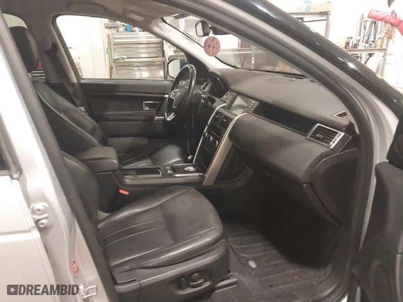 2019 Land Rover Discovery Sport SE with VIN SALCP2FX8KH812202, listed as a IAAI auction lot 41202041 with 84,570 mi miles. Bid and sale history available at carsss.com. Image 5.