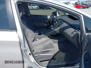 2011 Toyota Prius I with VIN JTDKN3DU6B0259359, listed as a IAAI auction lot 41450726 with 205,712 mi miles and . Bid and sale history available at DreamBid. Image 5.