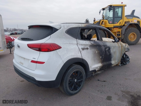2020 Hyundai Tucson Value with VIN KM8J3CA40LU168406, listed as a IAAI auction lot 40185171 with 1 mi miles. Bid and sale history available at carsss.com. Image 4.