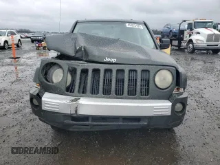 2008 Jeep Patriot Limited with VIN 1J8FT48W68D535039, listed as a Copart auction lot 45323105 with 152,568 mi miles and Salvage Title. Bid and sale history available at DreamBid. Image 5.