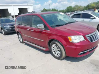2015 Chrysler Town & Country Limited Platinum with VIN 2C4RC1GG6FR629851, listed as a IAAI auction lot 41903953 with 174,066 mi miles. Bid and sale history available at carsss.com. Image 1.