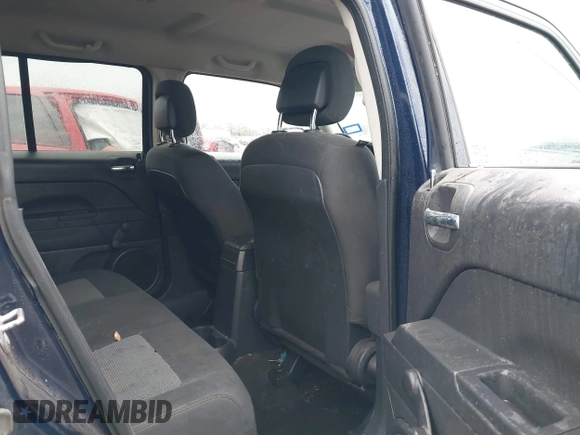 2015 Jeep Patriot Altitude Edition with VIN 1C4NJPBA3FD429099, listed as a IAAI auction lot 41902157 with 113,728 mi miles. Bid and sale history available at carsss.com. Image 8.