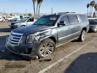 2019 Cadillac Escalade ESV Premium Luxury z VIN 1GYS4JKJ2KR172340, wystawiony jako Copart lot #84936254 z przebiegiem 107 576 mil mil oraz Szkoda całkowita • Salvage title. Historia ofert i sprzedaży dostępna na DreamBid. Obrazek 1.