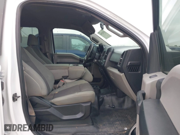 2018 Ford F-150 XL with VIN 1FTFW1E58JKE22834, listed as a IAAI auction lot 41923960 with 214,459 mi miles. Bid and sale history available at carsss.com. Image 5.