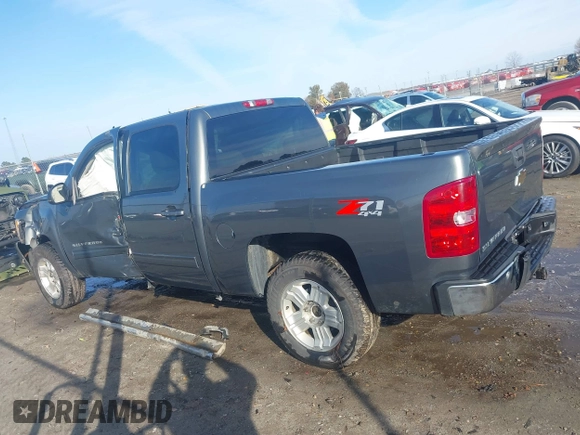 2011 Chevrolet Silverado 1500 LTZ with VIN 3GCPKTE39BG212827, listed as a IAAI auction lot 41044871 with 197,096 mi miles and . Bid and sale history available at DreamBid. Image 14.
