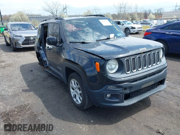 2015 Jeep Renegade Latitude with VIN ZACCJBBT0FPB73676, listed as a IAAI auction lot 42032879 with 121,953 mi miles. Bid and sale history available at carsss.com. Image 1.