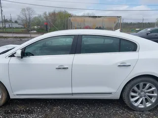 2014 Buick LaCrosse Leather with VIN 1G4GB5G37EF206535, listed as a IAAI auction lot 41968522 with 134,267 mi miles. Bid and sale history available at carsss.com. Image 14.