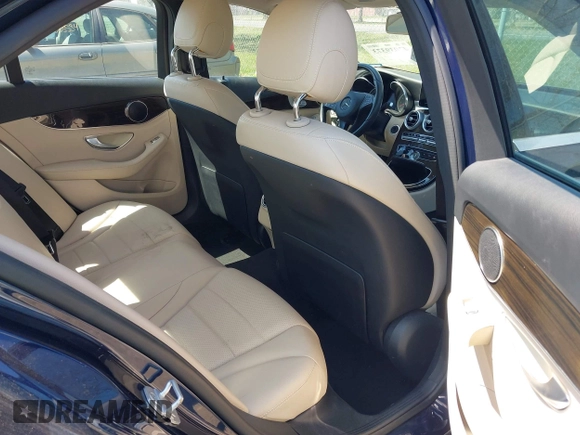 2015 Mercedes-Benz C 300 with VIN 55SWF4JB7FU059751, listed as a IAAI auction lot 42039373 with 59,625 mi miles and . Bid and sale history available at DreamBid. Image 8.