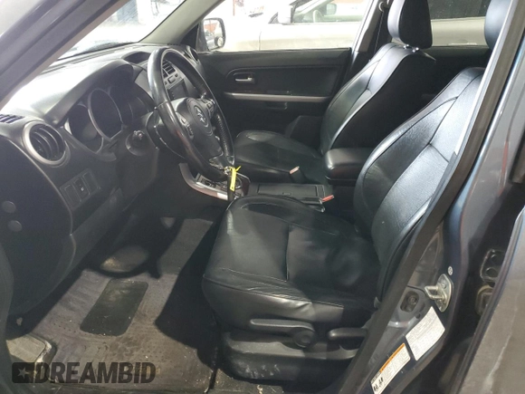 2008 Suzuki Grand Vitara Luxury z VIN JS3TD947284102175, wystawiony jako Copart lot #85245504 z przebiegiem 309 781 mil mil oraz Tytuł czysty. Historia ofert i sprzedaży dostępna na DreamBid. Obrazek 7.
