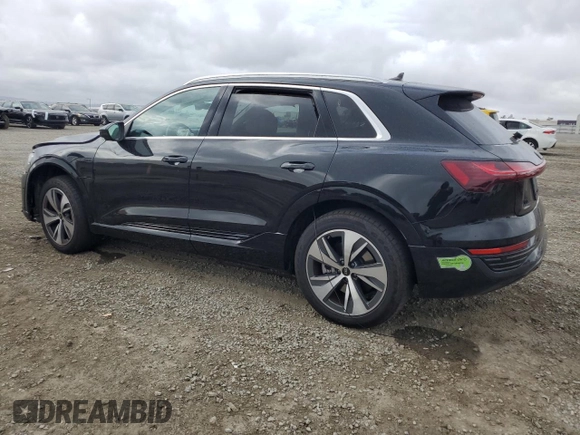 2024 Audi Q8 e-tron Premium Plus z VIN WA15AAGE3RB008258, wystawiony jako Copart lot #78146344 z przebiegiem 12 264 mil mil oraz Szkoda całkowita • Salvage title. Historia ofert i sprzedaży dostępna na DreamBid. Obrazek 2.