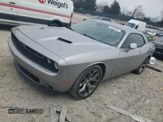 2017 Dodge Challenger SXT Plus z VIN 2C3CDZAG1HH507731, wystawiony jako Copart lot #48208785 z przebiegiem 65 937 mil mil oraz Czysty tytuł • Clean title. Historia ofert i sprzedaży dostępna na DreamBid. Obrazek 1.
