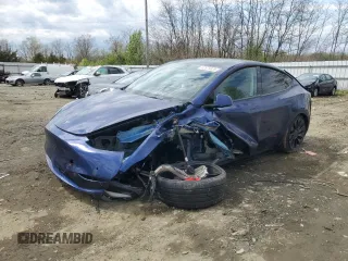 2022 Tesla Model Y Performance z VIN 7SAYGDEF6NF448872, wystawiony jako Copart lot #52679835 z przebiegiem Nie podano mil oraz Szkoda całkowita • Salvage title. Historia ofert i sprzedaży dostępna na DreamBid. Obrazek 1.