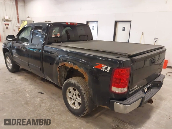 2009 GMC Sierra 1500 SLE with VIN 1GTEK29029Z297795, listed as a IAAI auction lot 41980874 with 231,268 mi miles. Bid and sale history available at carsss.com. Image 3.