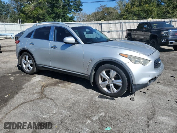 2010 Infiniti FX35 with VIN JN8AS1MU4AM800770, listed as a Copart auction lot 76324424 with 301,279 mi miles and Salvage Title. Bid and sale history available at carsss.com. Image 4.
