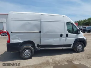 2025 Ram ProMaster Cargo Van Tradesman with VIN 3C6LRVCG2SE513485, listed as a IAAI auction lot 42070229 with 5,030 mi miles. Bid and sale history available at carsss.com. Image 6.