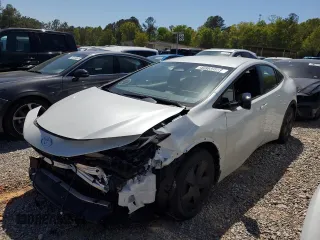 2024 Toyota Prius LE with VIN JTDACAAU5R3028617, listed as a Copart auction lot 51515055 with 10,535 mi miles and Clean Title. Bid and sale history available at carsss.com. Image 1.