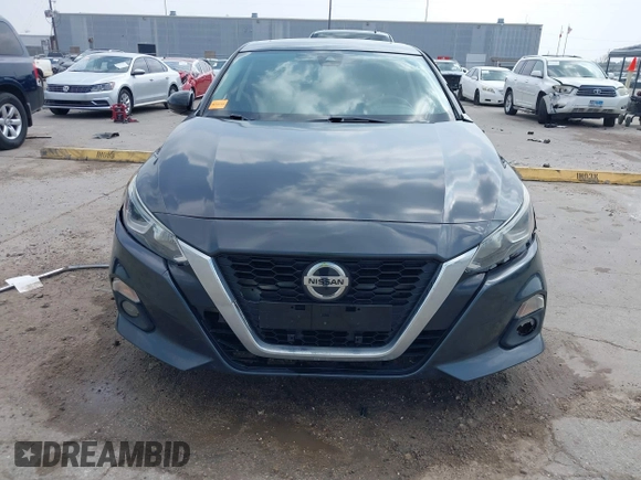 2020 Nissan Altima 2.5 SL with VIN 1N4BL4EV3LC160149, listed as a IAAI auction lot 41774085 with 106,605 mi miles. Bid and sale history available at carsss.com. Image 12.