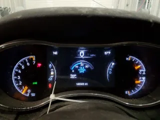 2020 Jeep Grand Cherokee Altitude z VIN 1C4RJFAG1LC374784, wystawiony jako Copart lot #48811295 z przebiegiem 185 345 mil mil oraz Szkoda całkowita • Salvage title. Historia ofert i sprzedaży dostępna na DreamBid. Obrazek 9.