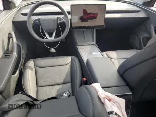 2025 Tesla Model 3 Long Range with VIN 5YJ3E1EB5SF895861, listed as a Copart auction lot 60513665 with 5,637 mi miles and Salvage title. Bid and sale history available at DreamBid. Image 8.