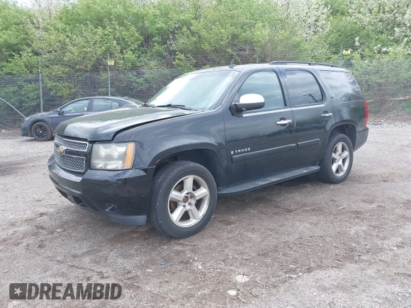 2008 Chevrolet Tahoe LTZ with VIN 1GNFK13088J203852, listed as a IAAI auction lot 41912285 with 205,290 mi miles and . Bid and sale history available at DreamBid. Image 2.