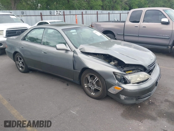 2001 Lexus ES 300 with VIN JT8BF28G310305464, listed as a IAAI auction lot 42767955 with 144,281 mi miles and . Bid and sale history available at DreamBid. Image 1.