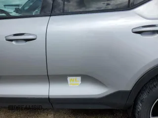 2019 Volvo XC40 Momentum z VIN YV4AC2HK4K2121194, wystawiony jako Copart lot #50720094 z przebiegiem 51 198 mil mil oraz Szkoda całkowita • Salvage title. Historia ofert i sprzedaży dostępna na DreamBid. Obrazek 13.